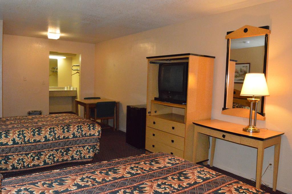 Delux Inn Tulsa Rum bild